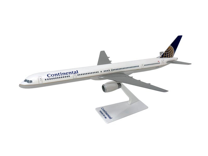 Flight Miniatures Continental (91-10) Boeing 757-300 1:200 Scale - Plastic Snap-Fit Model Airplane - Collectible Replica of Continental Airlines Aircraft Part #ABO-75730H-003 - Image 1